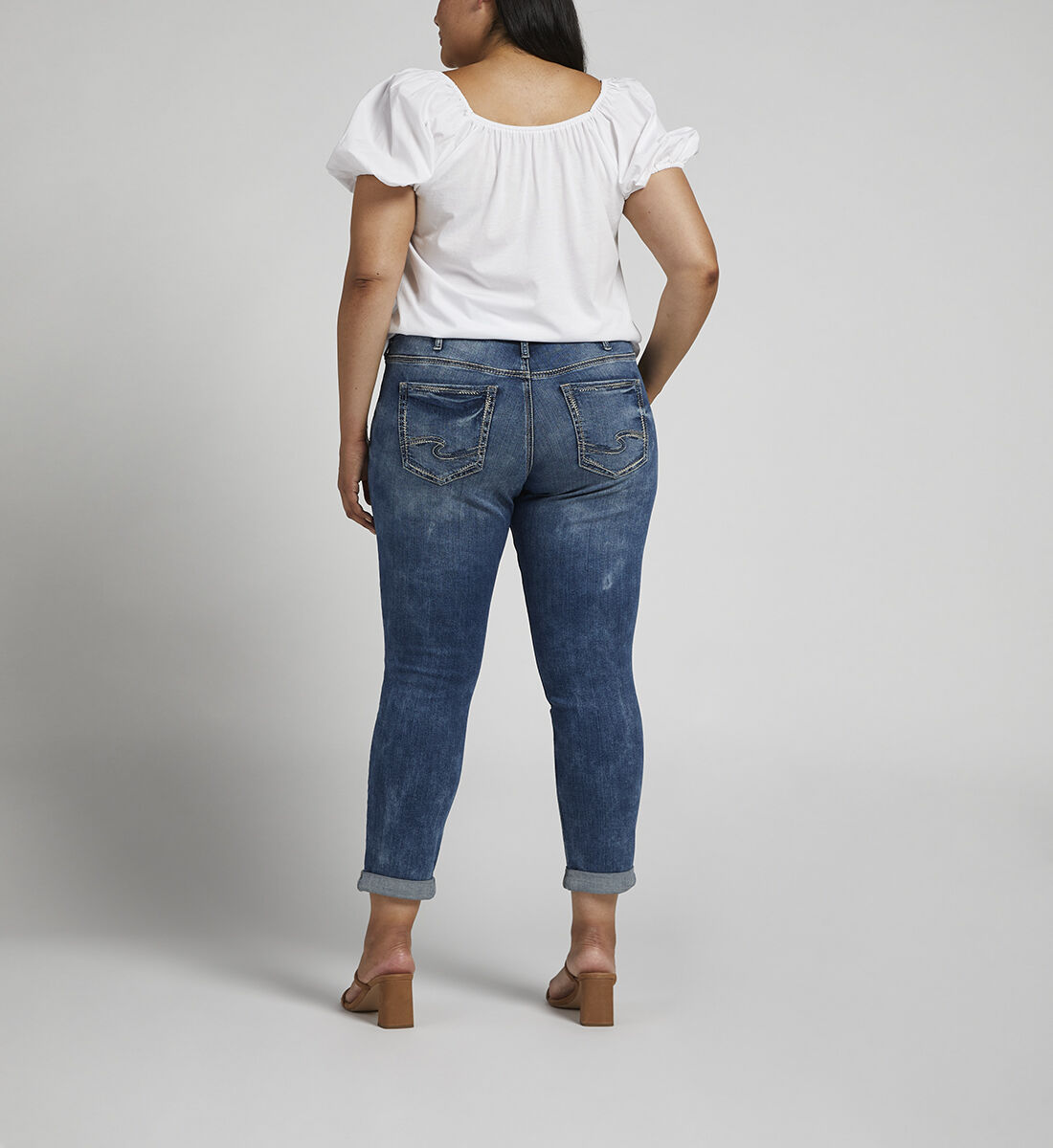 Silver top jeans girlfriend