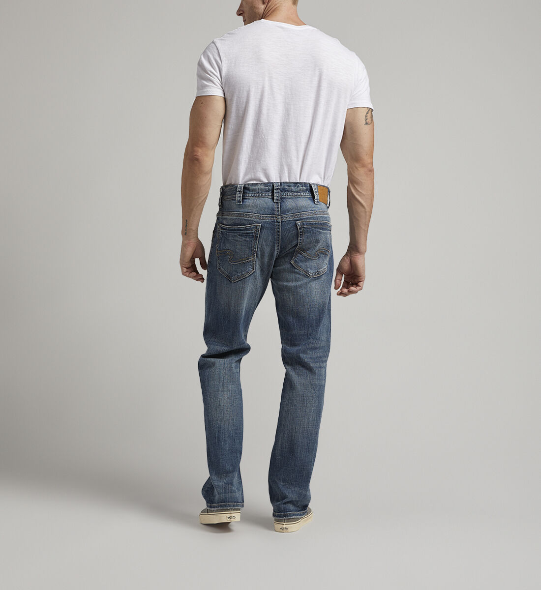 Loose straight best sale fit jeans