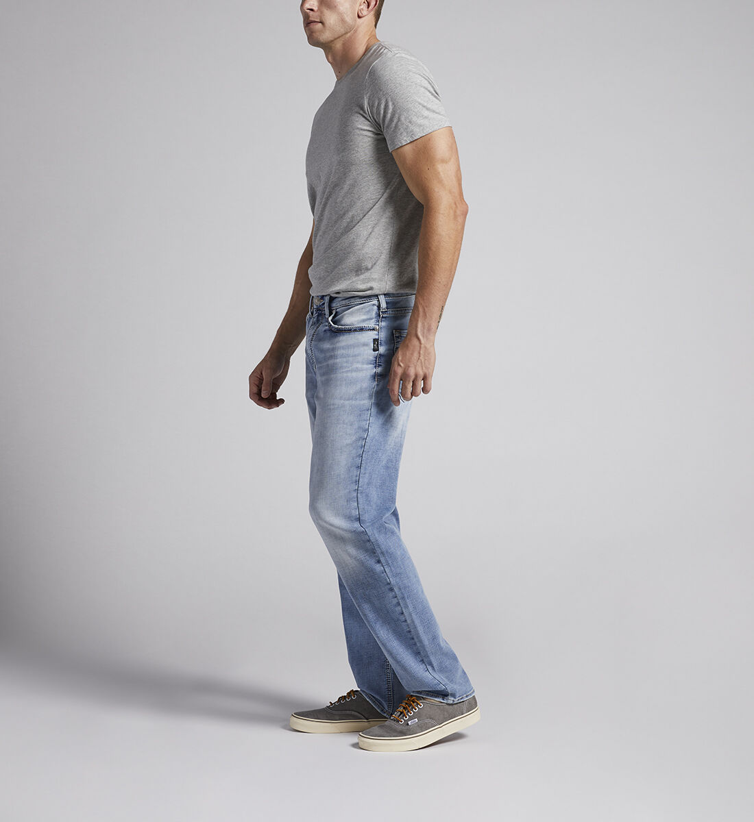 Tapered hotsell bottom jeans