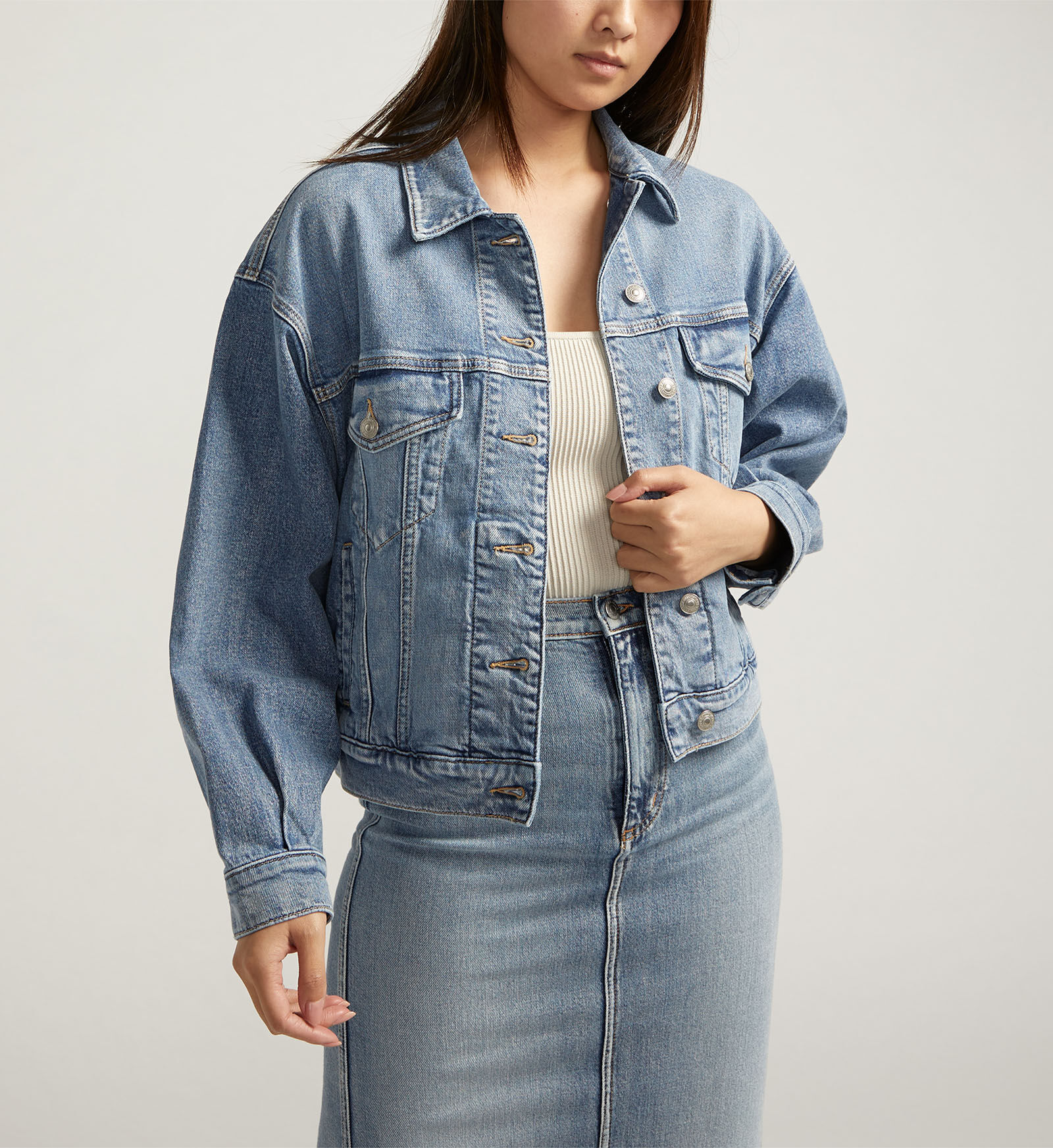 Classic trucker jacket online