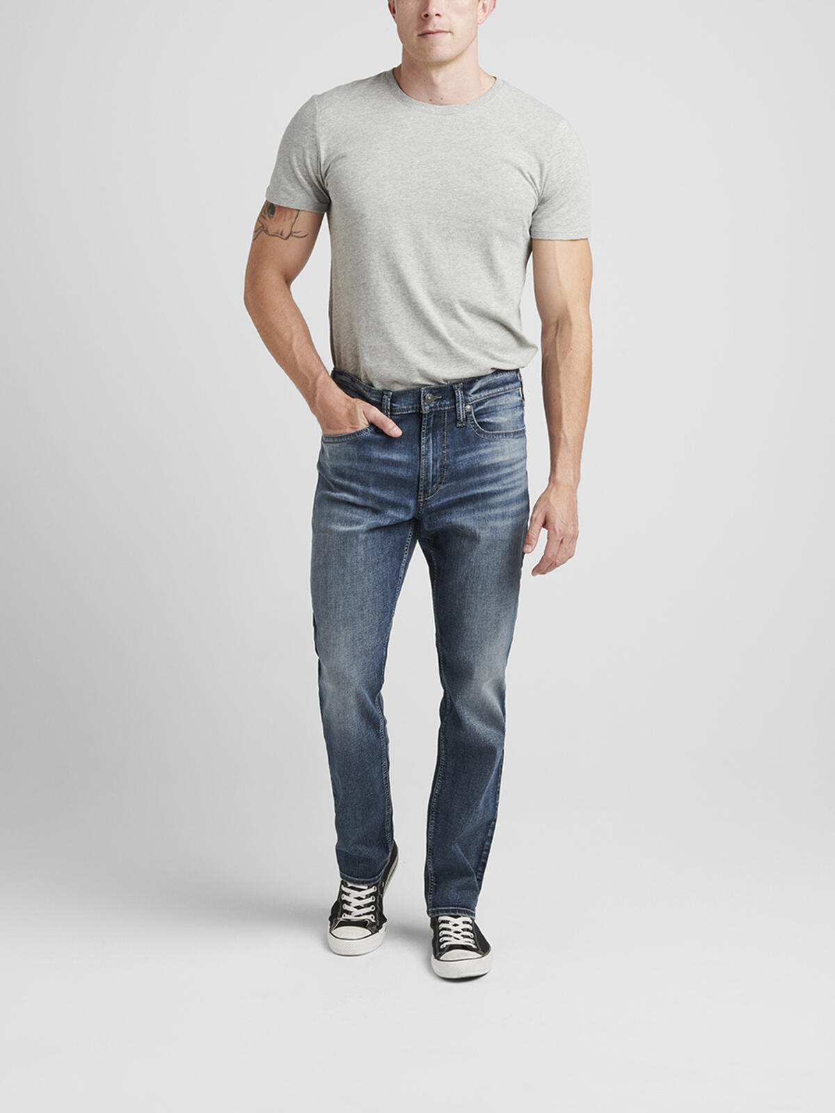 Eddie Relaxed Fit Tapered Leg Jeans image number 0