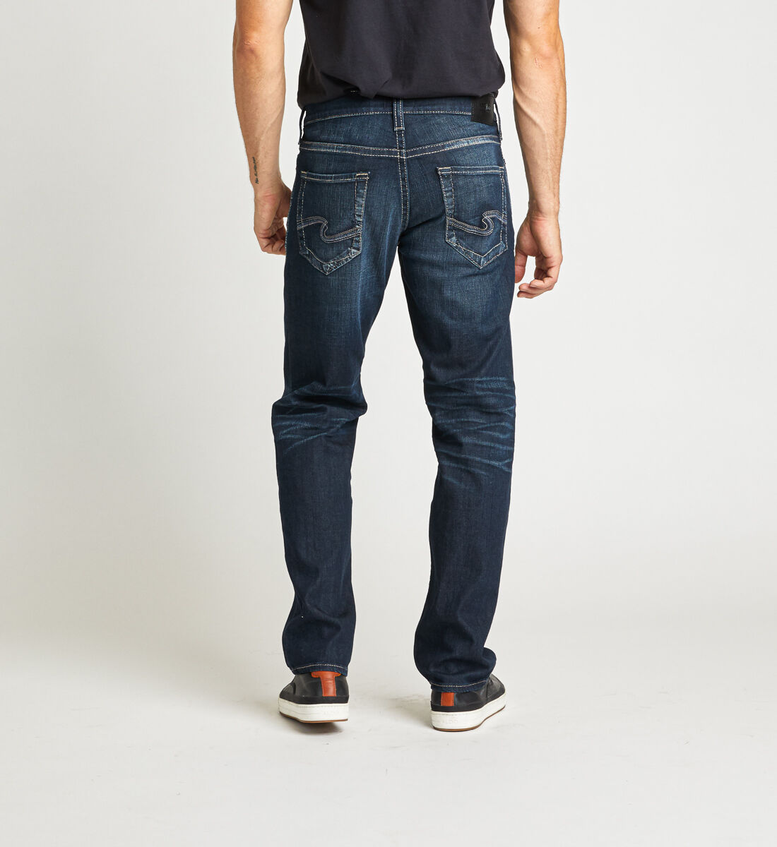 Relaxed fit tapered leg sales jeans