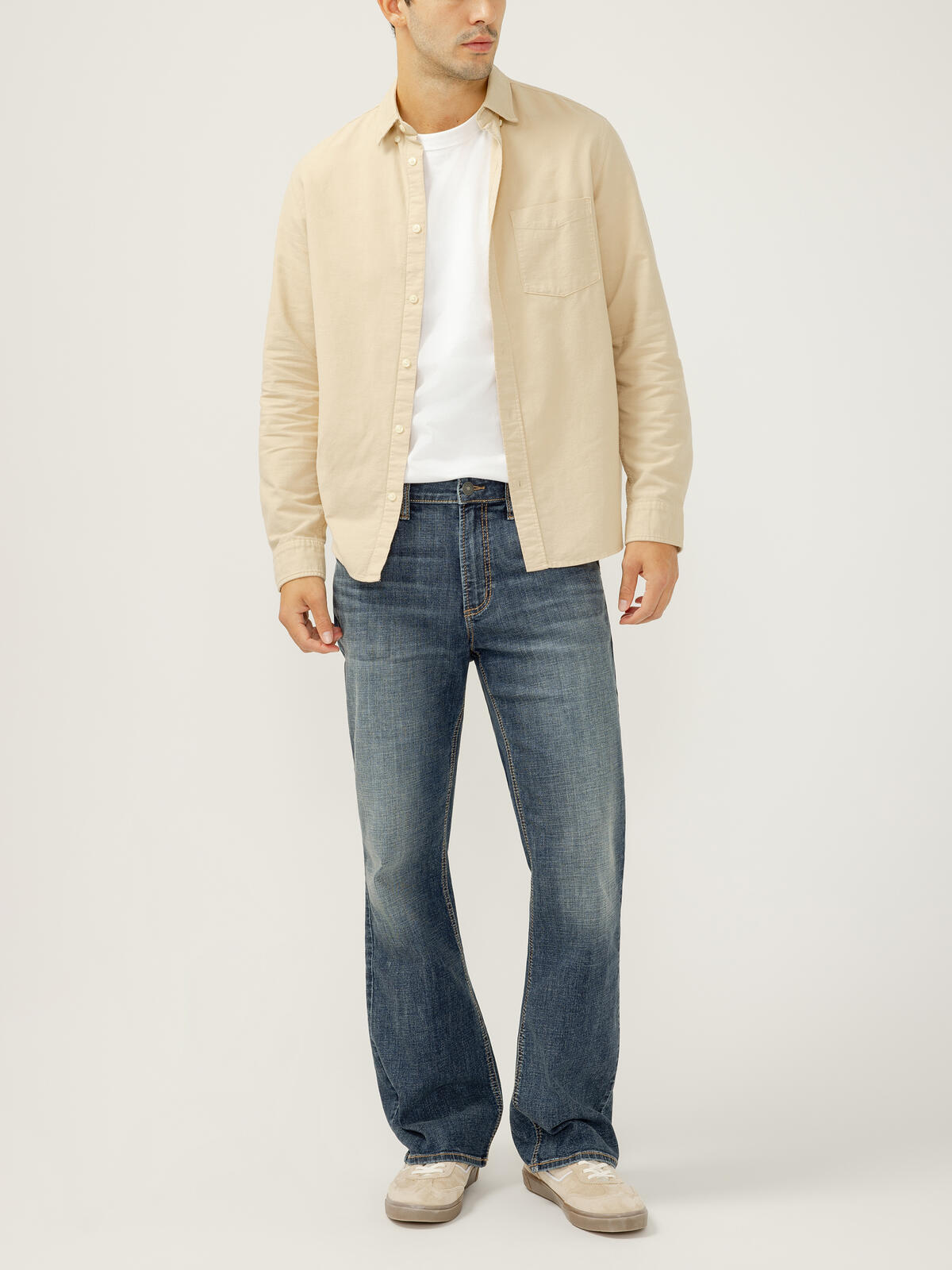 Craig Classic Fit Bootcut Jeans image number 0