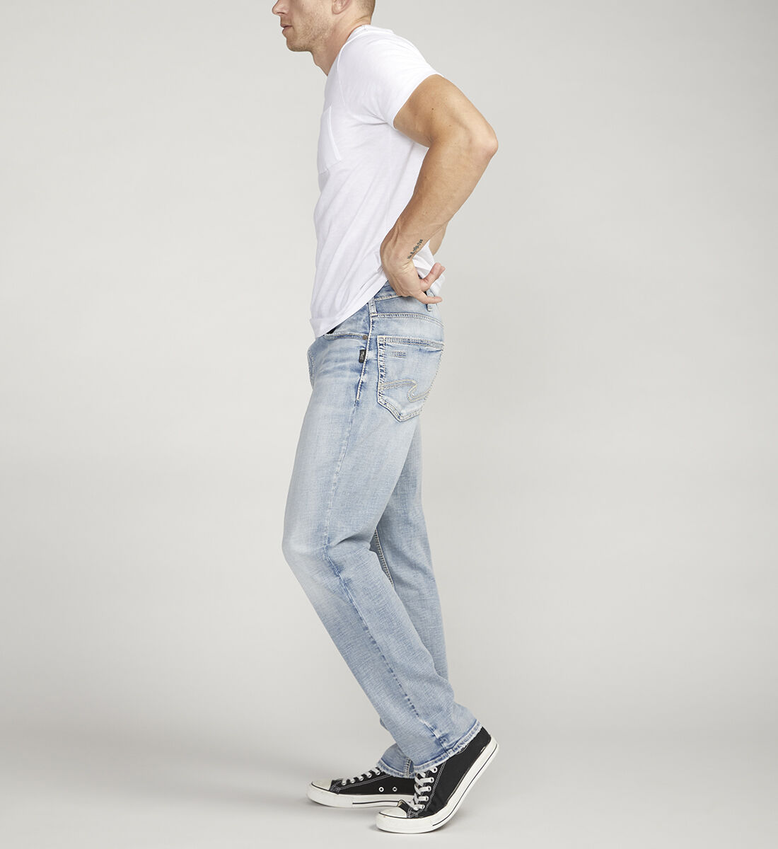 Tapered 2025 fit jeans