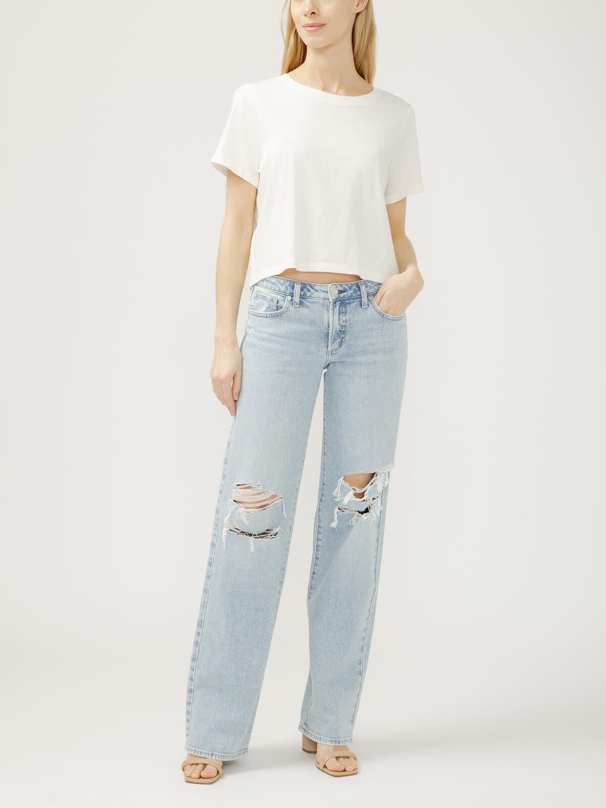Loose & Low Rise Straight Leg Jeans image number 0