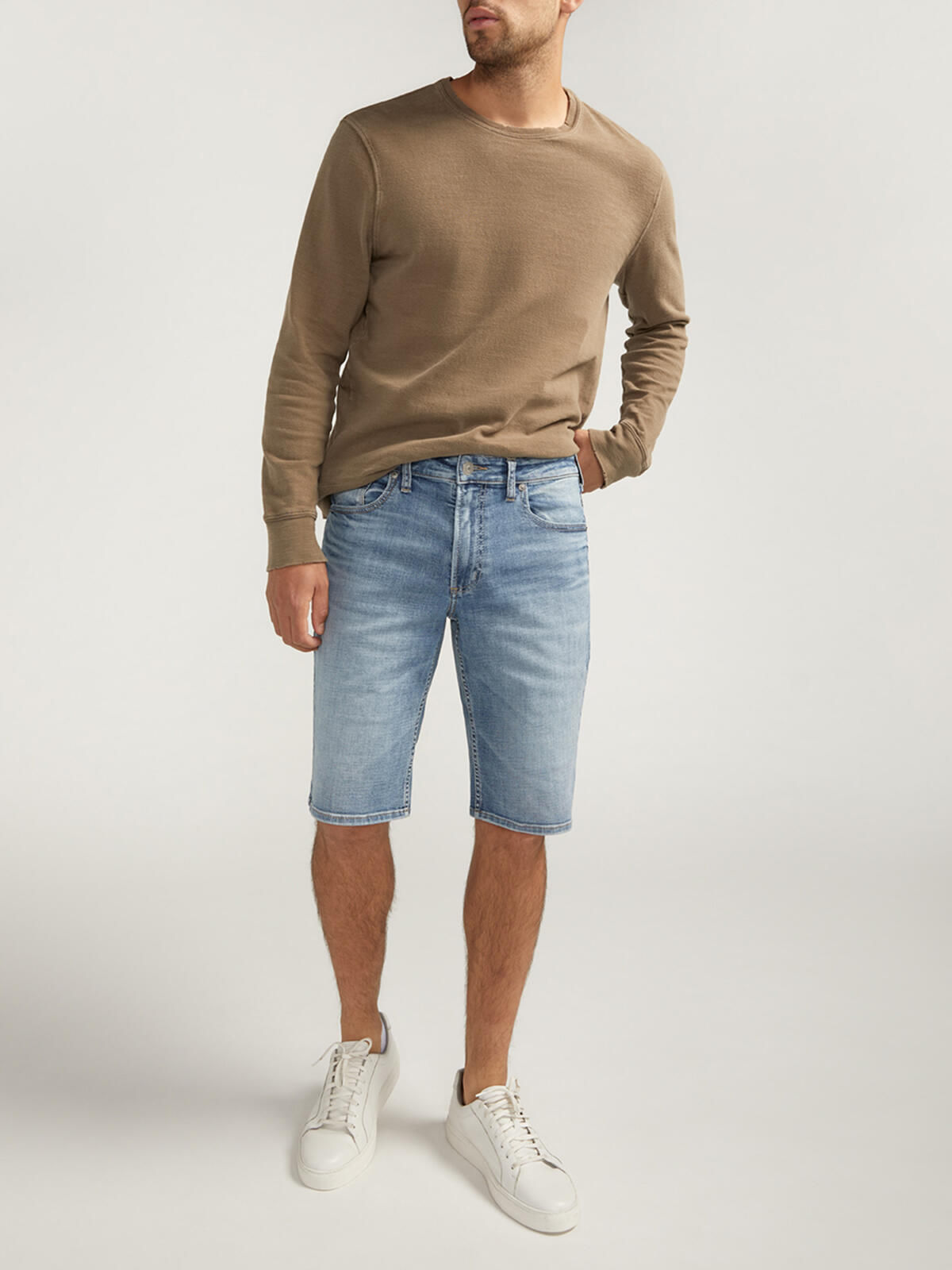 Zac Relaxed Fit Shorts image number 0