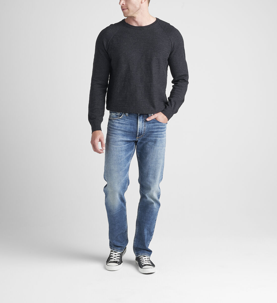 Relaxed fit best sale tapered leg jeans