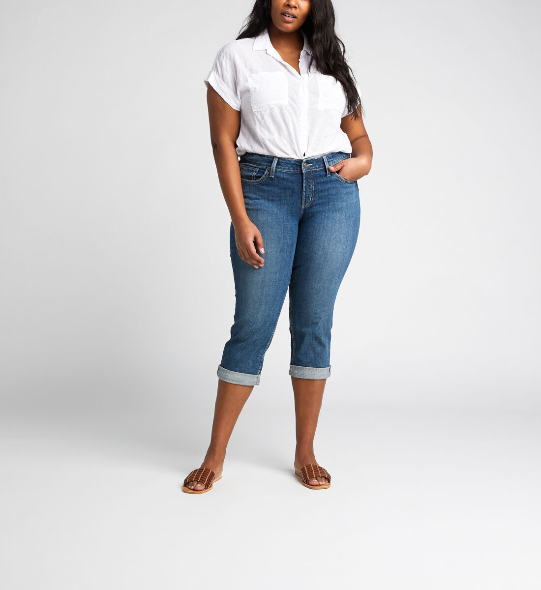 Buy Suki Mid Rise Capri Plus Size for CAD 110.00 Silver Jeans CA New