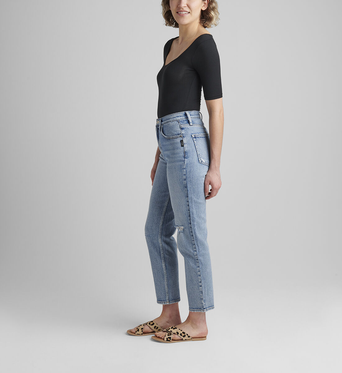Blue straight leg jeans discount