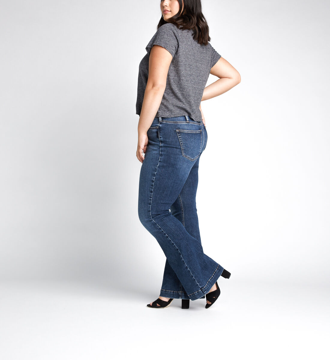 Plus size flare hotsell jeans tall