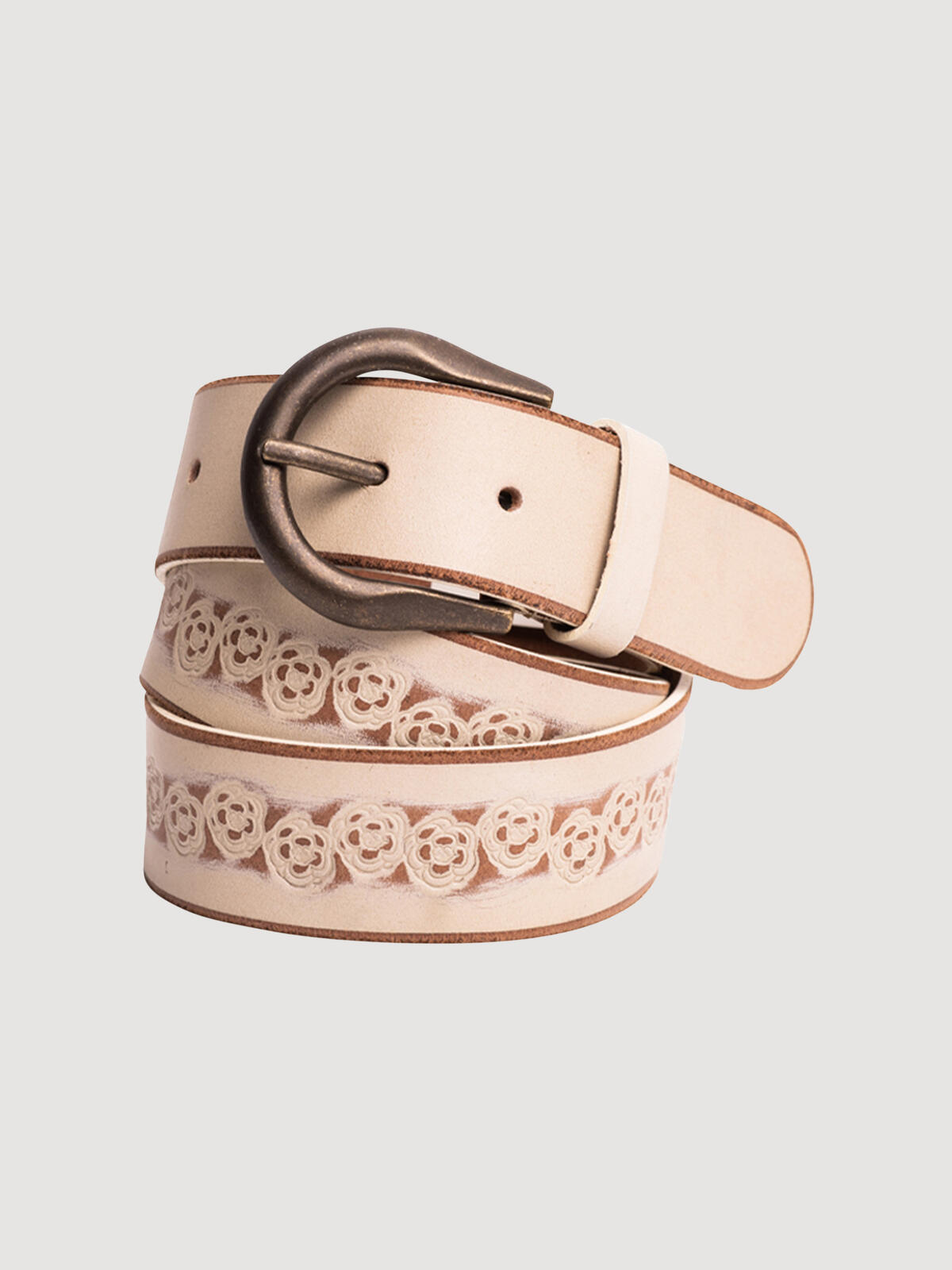 Silver Jeans Women's Genuine Leather belt with Vintage feel image number 0}