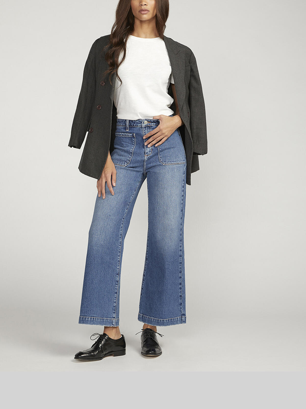 Vintage Patch Pocket Wide Leg High Rise Jeans image number 0