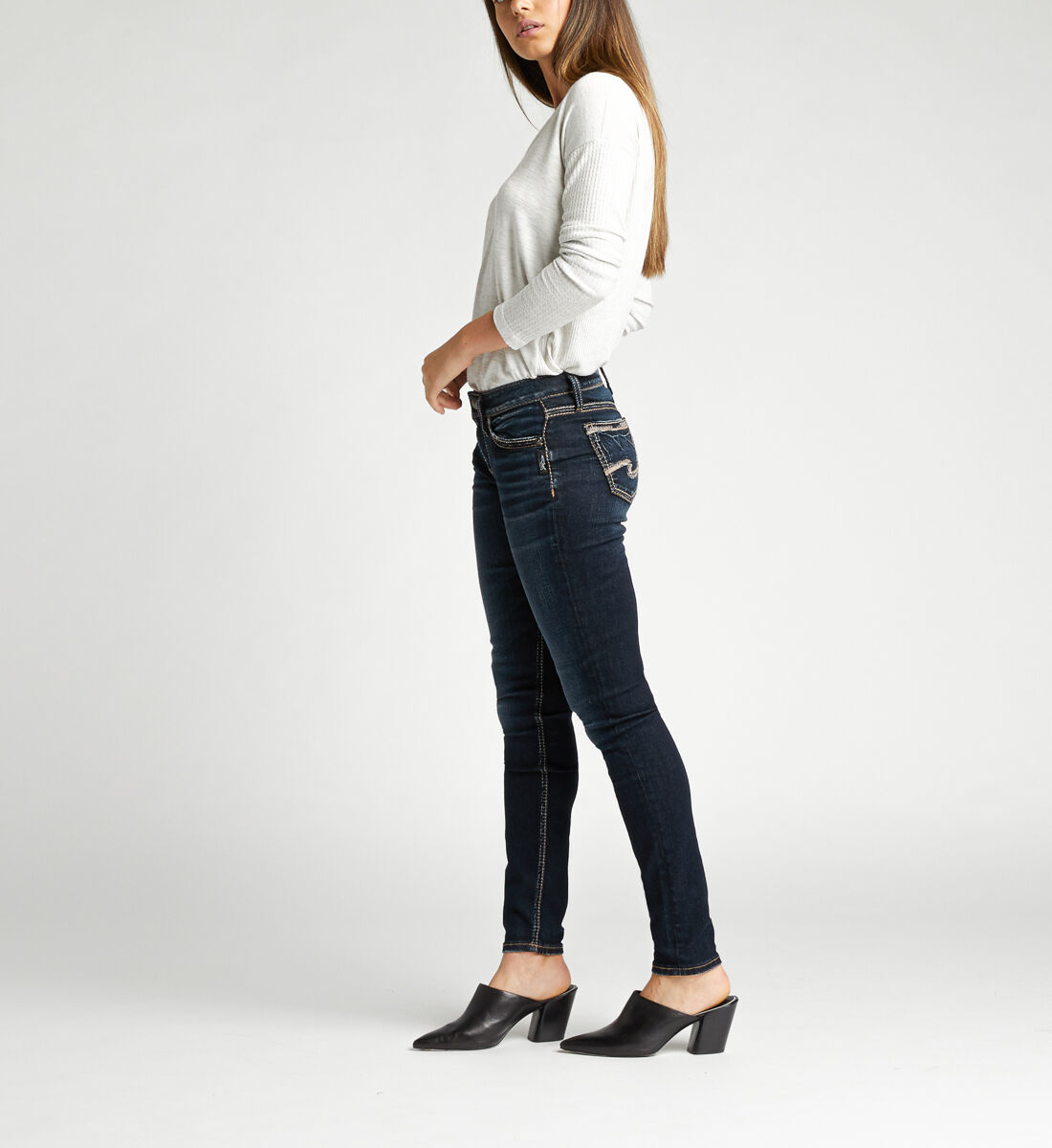 Buy Suki Mid Rise Skinny Jeans for CAD 118.00 Silver Jeans CA New