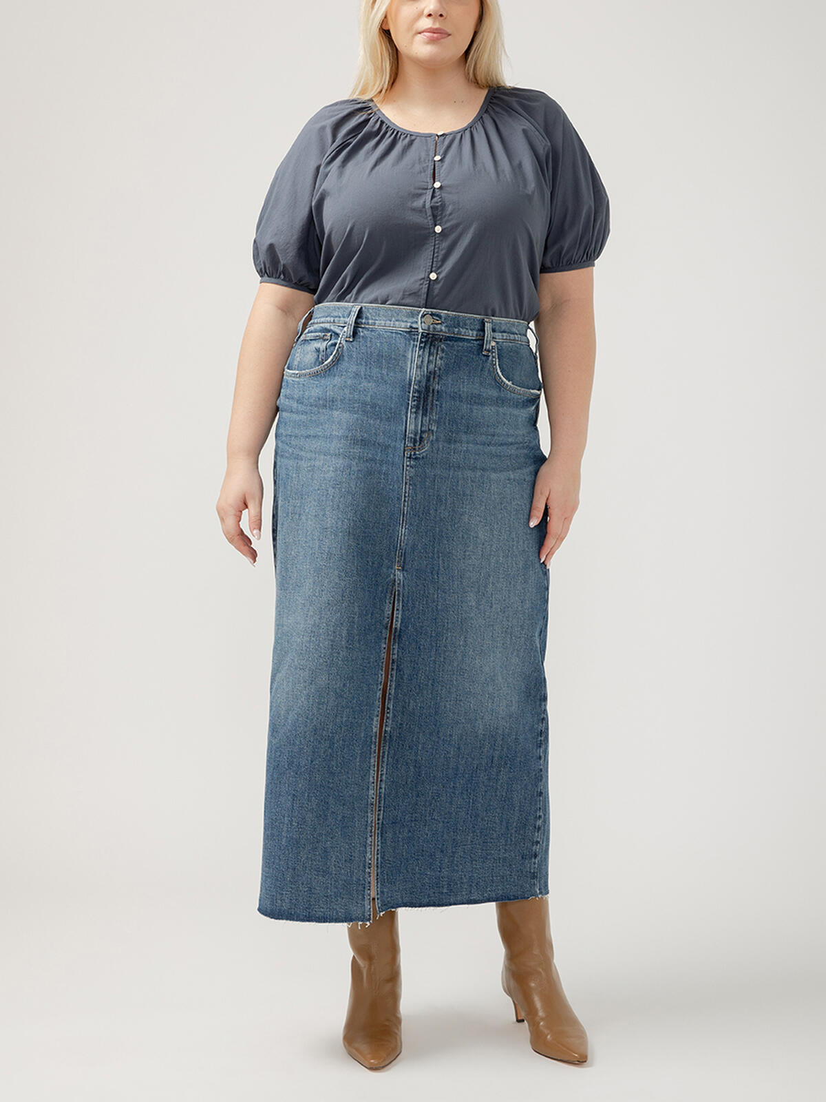 Front-Slit Maxi Jean Skirt Plus Size image number 0