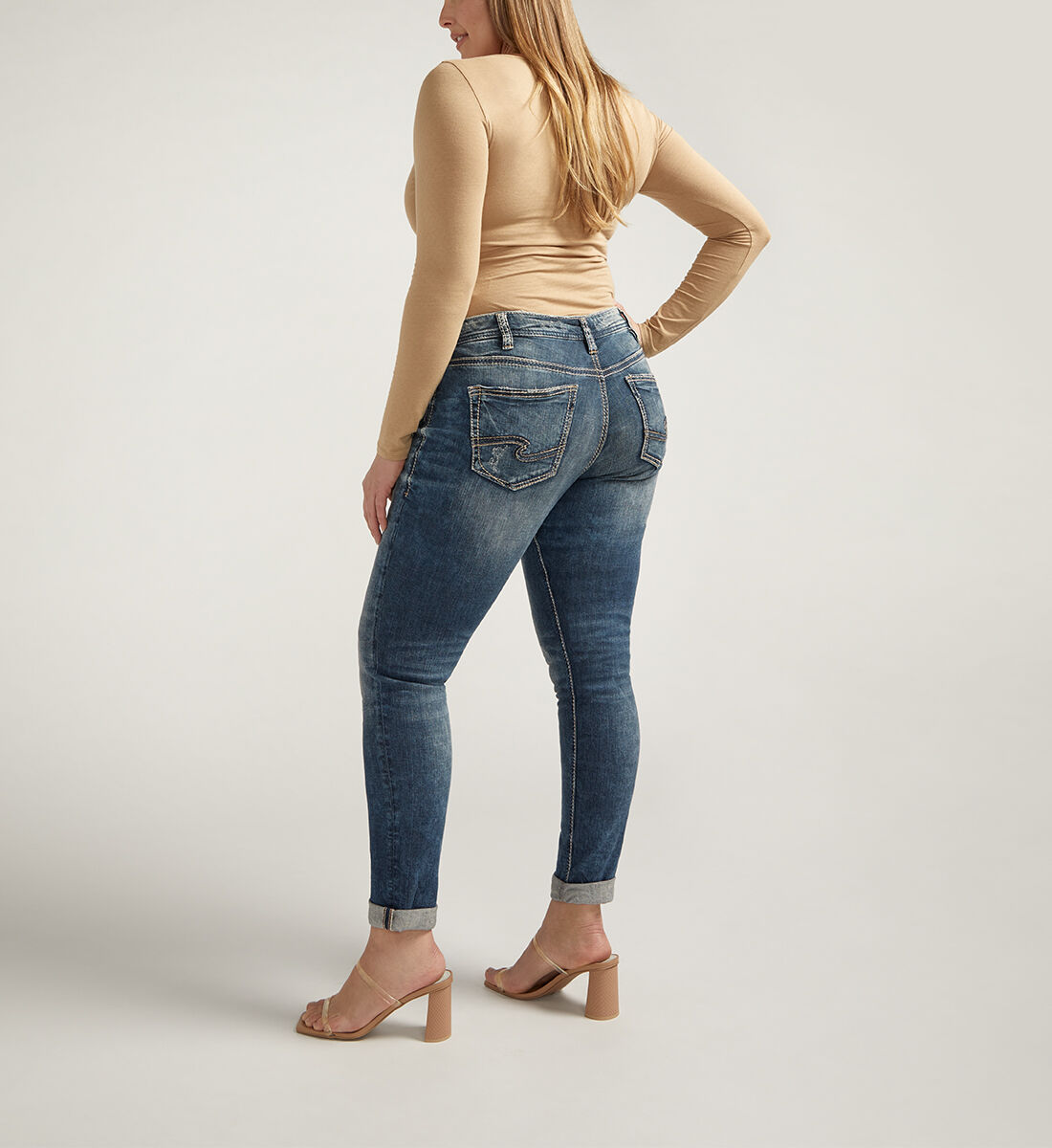 Plus size outlet girlfriend jeans