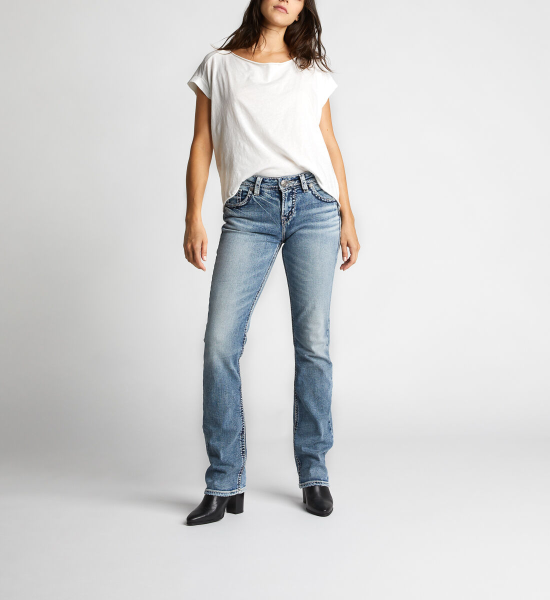 Buy Suki High Rise Baby Bootcut Jeans for CAD 98.00 Silver Jeans
