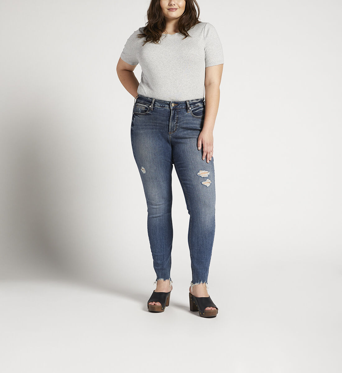 Plus size distressed skinny jeans sales