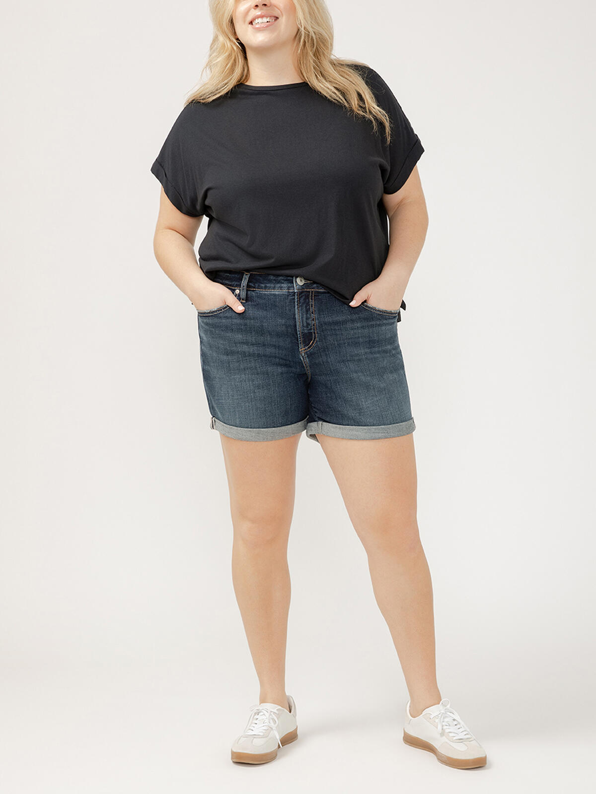 Elyse Mid Rise Luxe Stretch Shorts Plus Size image number 0