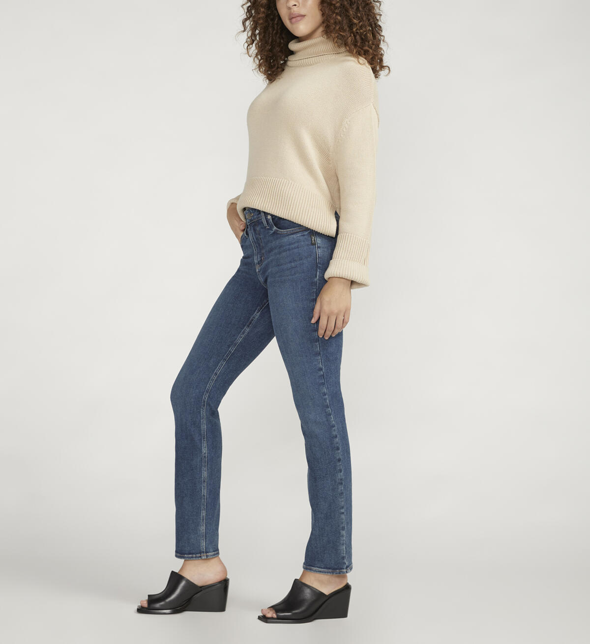 Infinite Fit Mid Rise Straight Leg Jeans, Indigo, hi-res image number 2