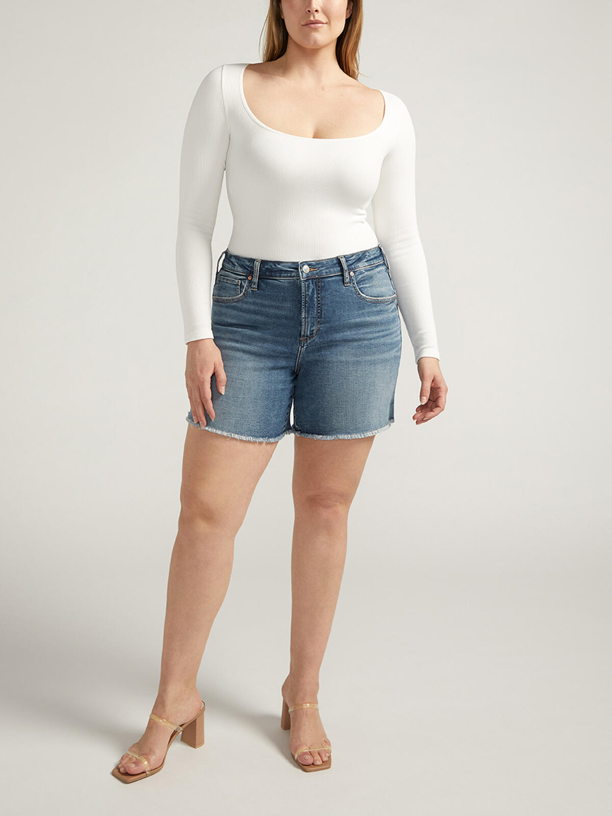 Beau High Rise Shorts Plus Size image number 0