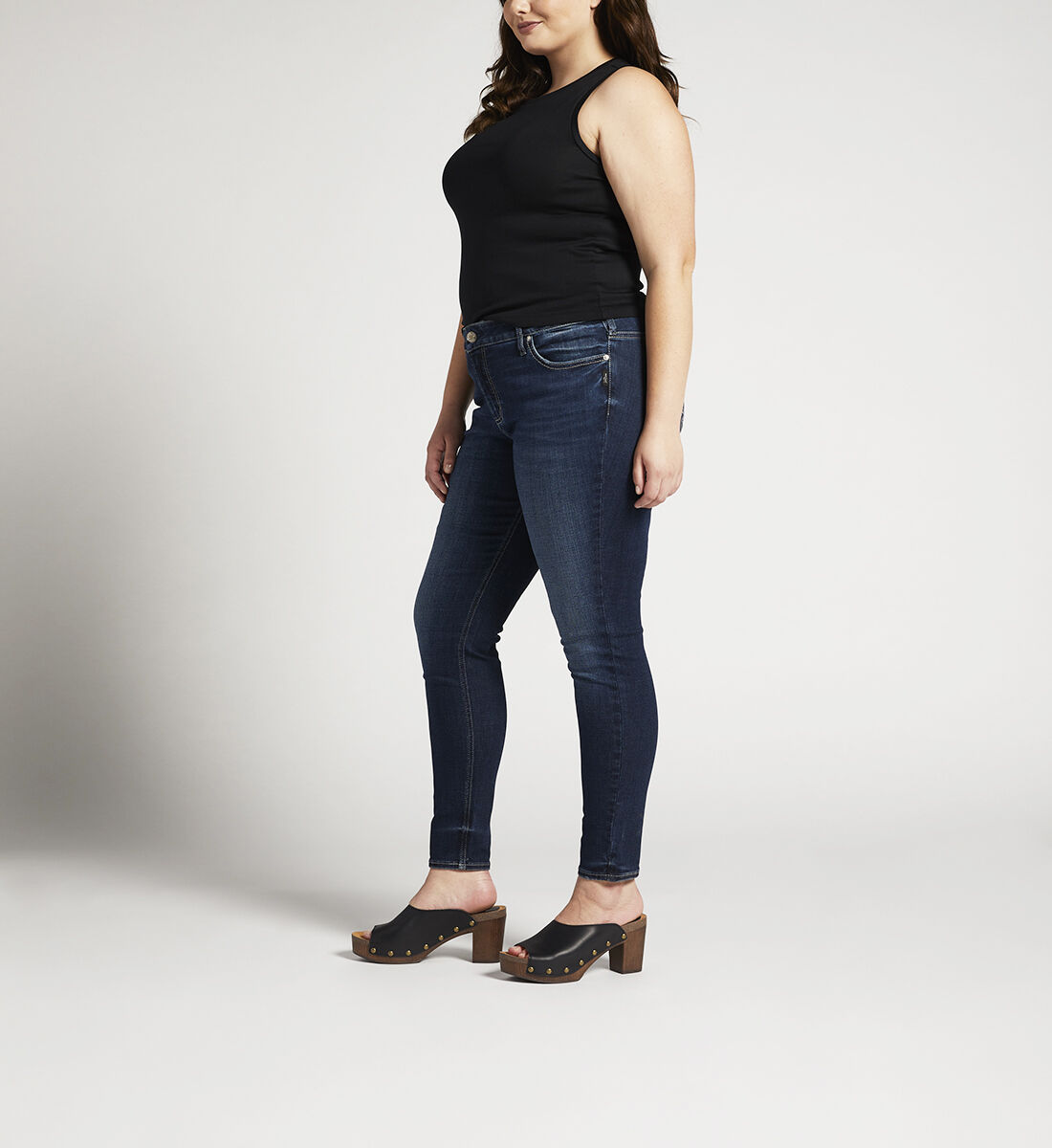 Mid rise jeans for muffin top 2025