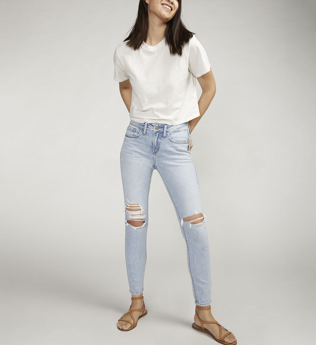 Buy Suki Mid Rise Skinny Jeans for CAD 108.00 Silver Jeans CA New
