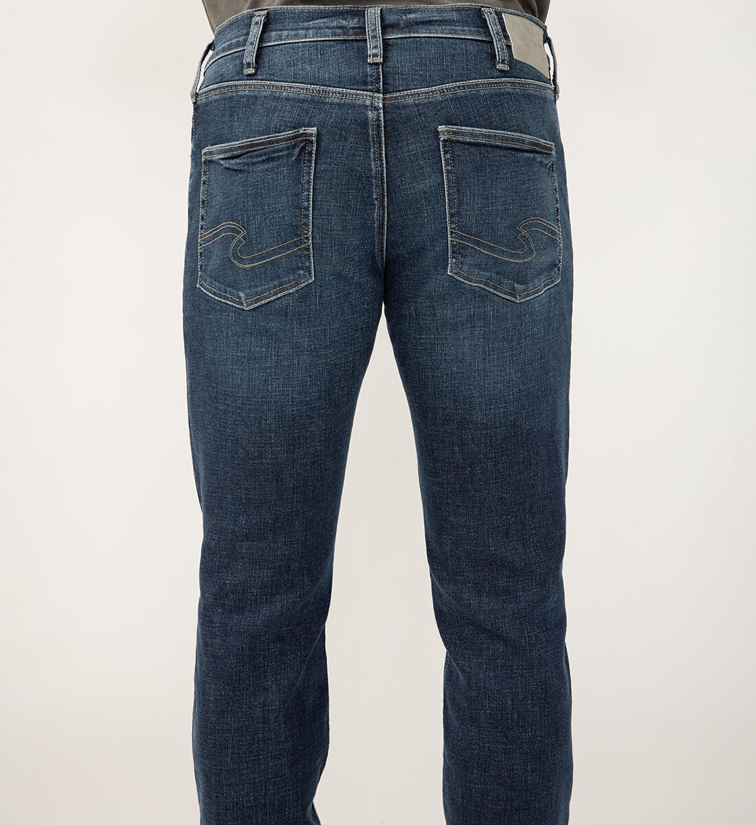 Axe Smoke Slim Straight Comfort Fit Jeans – Luxurious