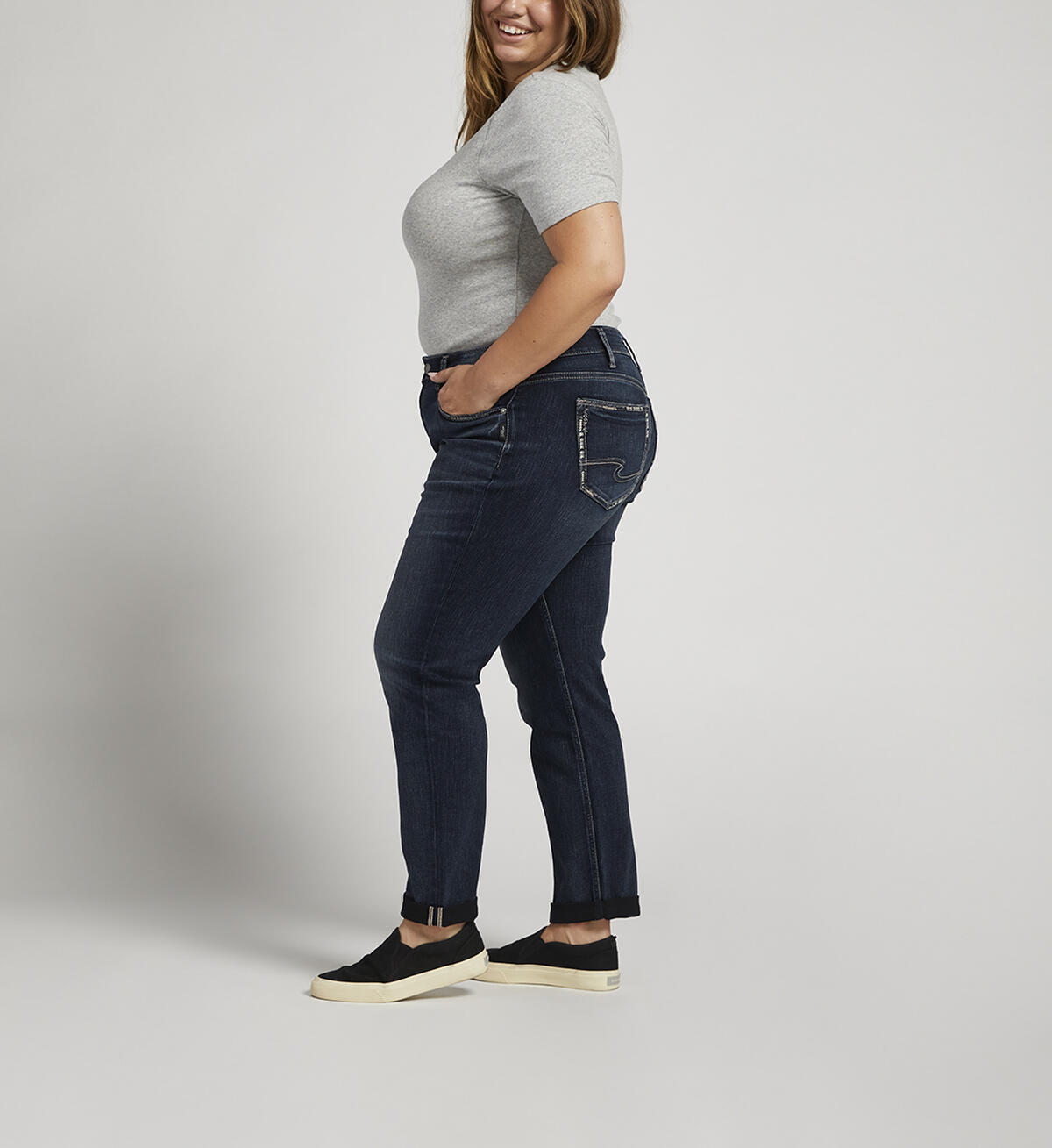 Boyfriend Mid Rise Slim Leg Jeans Plus Size, Indigo, hi-res image number 2