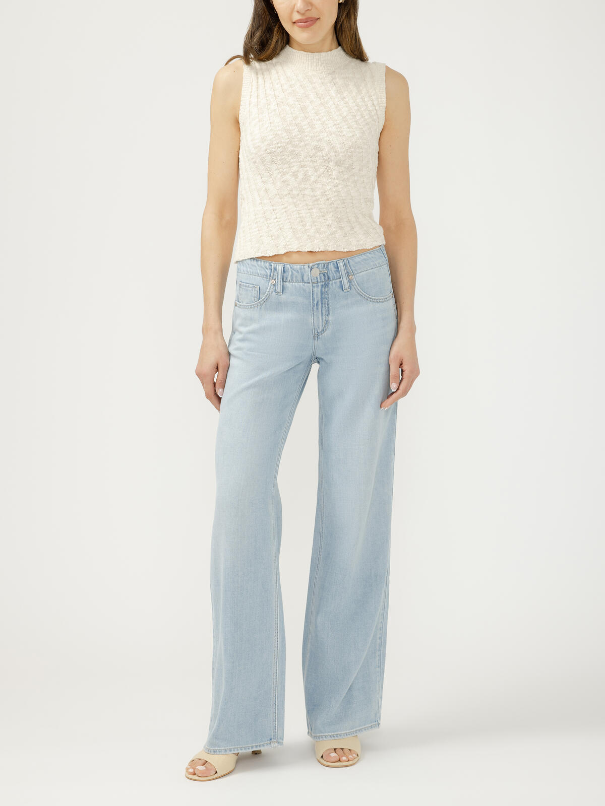 Suki Mid Rise Wide Leg Jeans image number 0