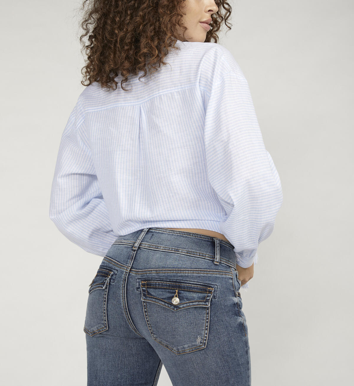 Suki Mid Rise Slim Bootcut Jeans, Indigo, hi-res image number 3