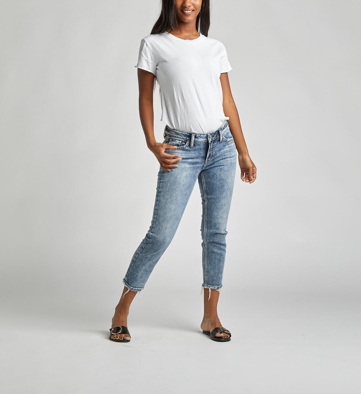 Elyse Mid-Rise Curvy Relaxed Slim Crop Jeans, , hi-res image number 3