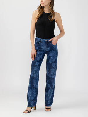 Avery Relaxed Straight Leg Jeans