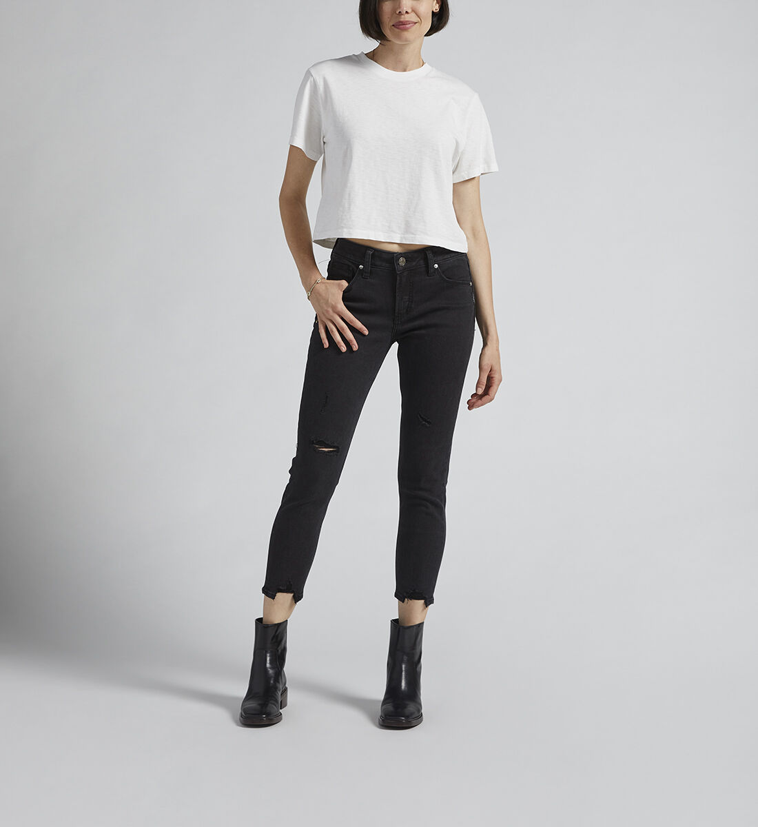 Silver jeans hot sale avery ankle skinny
