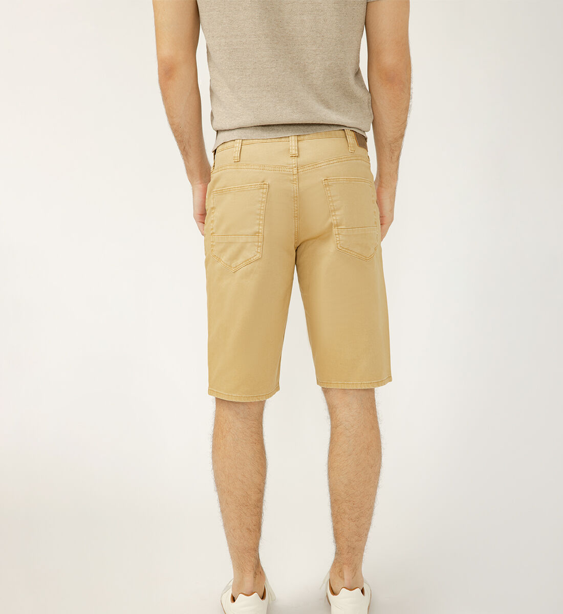 ★ ★ Men's Relaxed Fit Chain Stitch Logo Short S Buy Zac Relaxed Fit Shorts for CAD 74.00 | Silver Jeans CA New