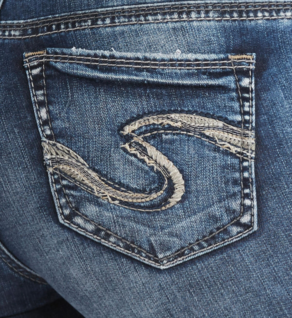 Suki Bermuda Dark Wash, , hi-res image number 3