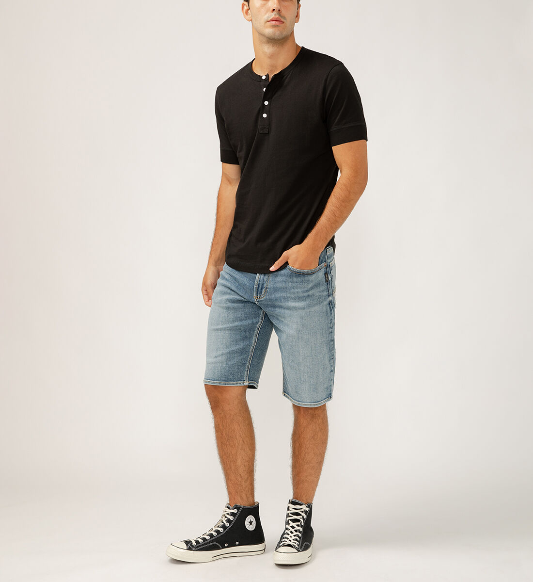 Buy Zac Relaxed Fit Shorts for CAD 78.00 | Silver Jeans CA New