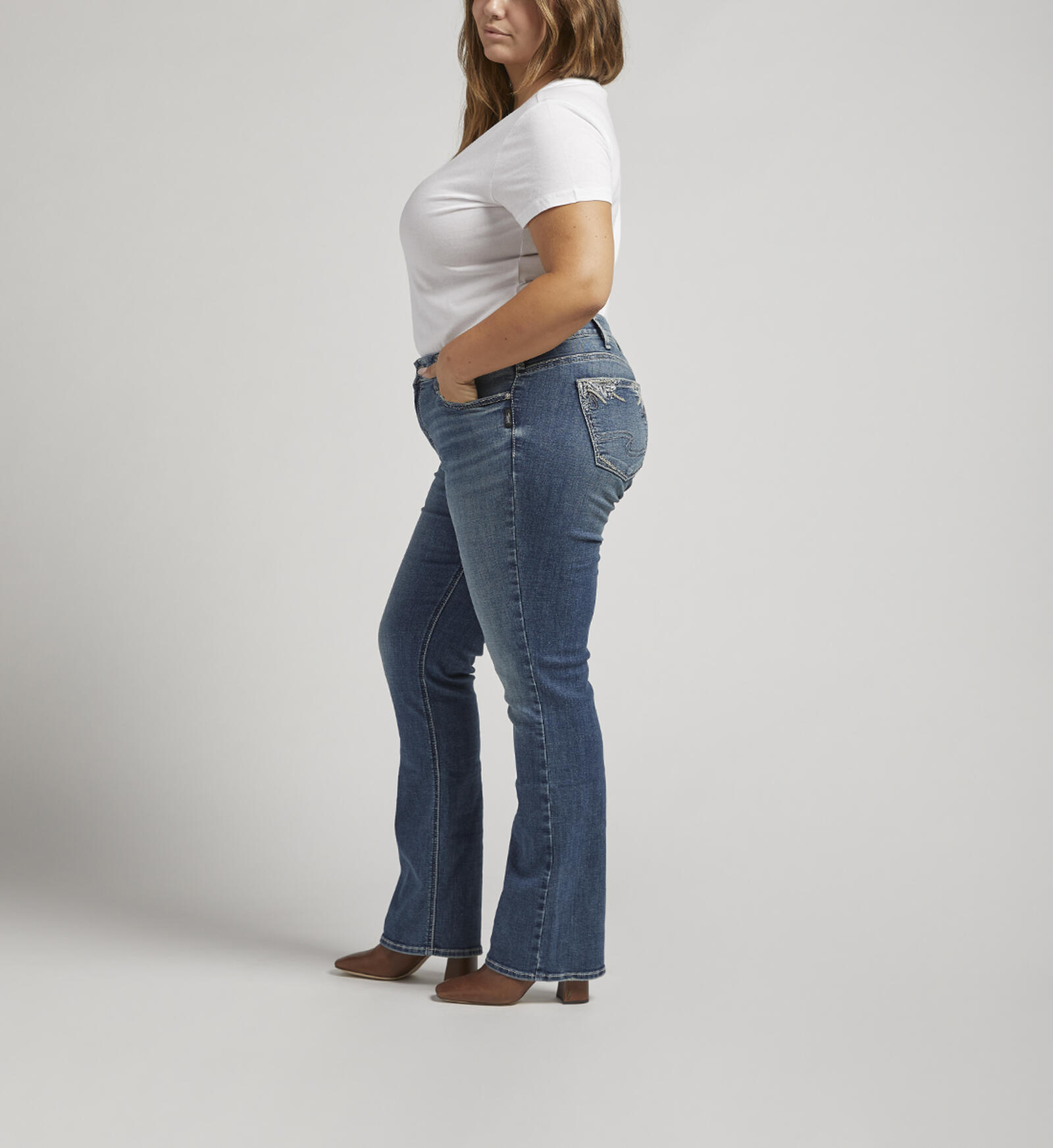 Buy Elyse Mid Rise Slim Bootcut Jeans Plus Size for CAD 114.00