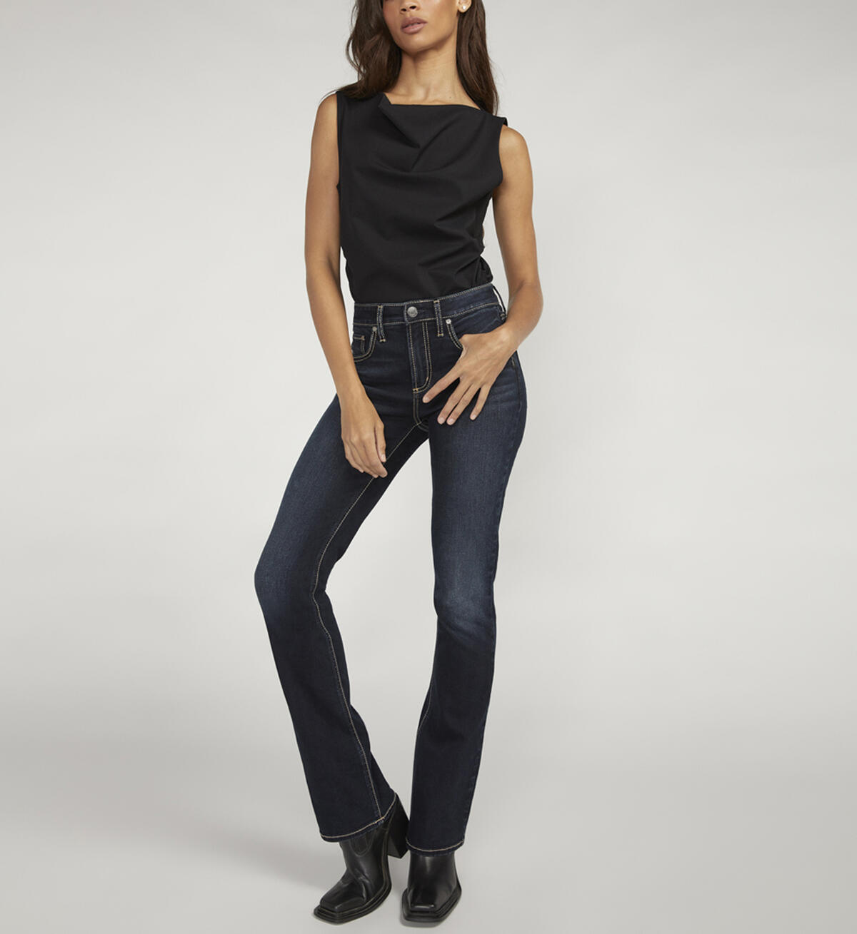Avery High Rise Slim Bootcut Jeans, Indigo, hi-res image number 5