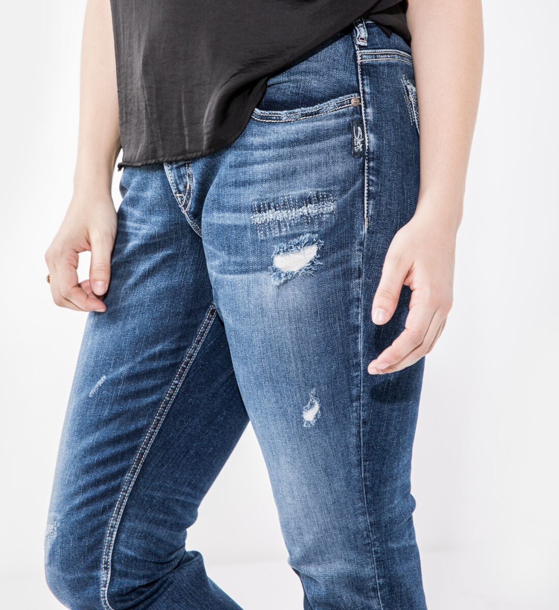 Silver jeans sam dark wash store