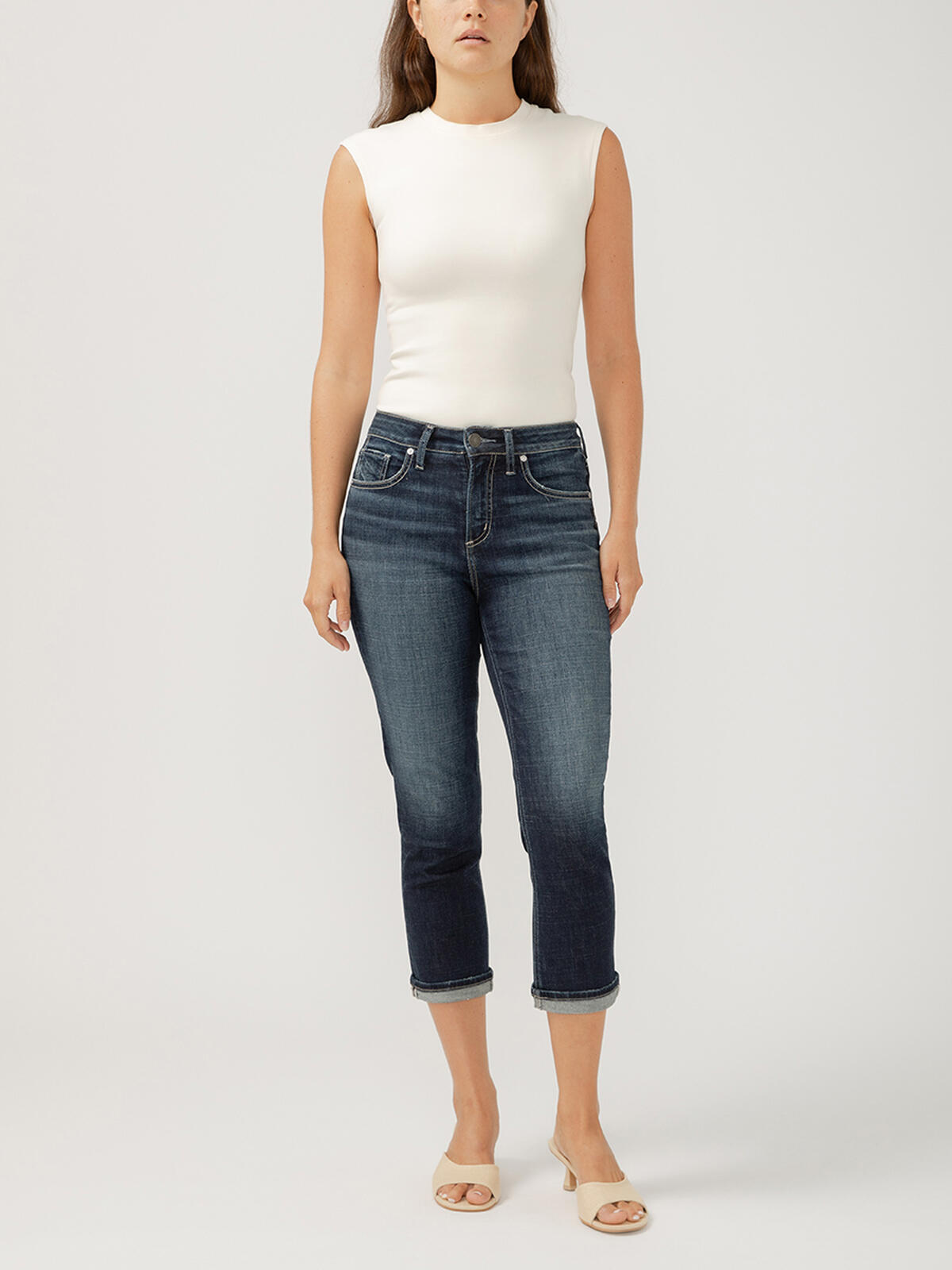 Avery High Rise Luxe Stretch Capri image number 0
