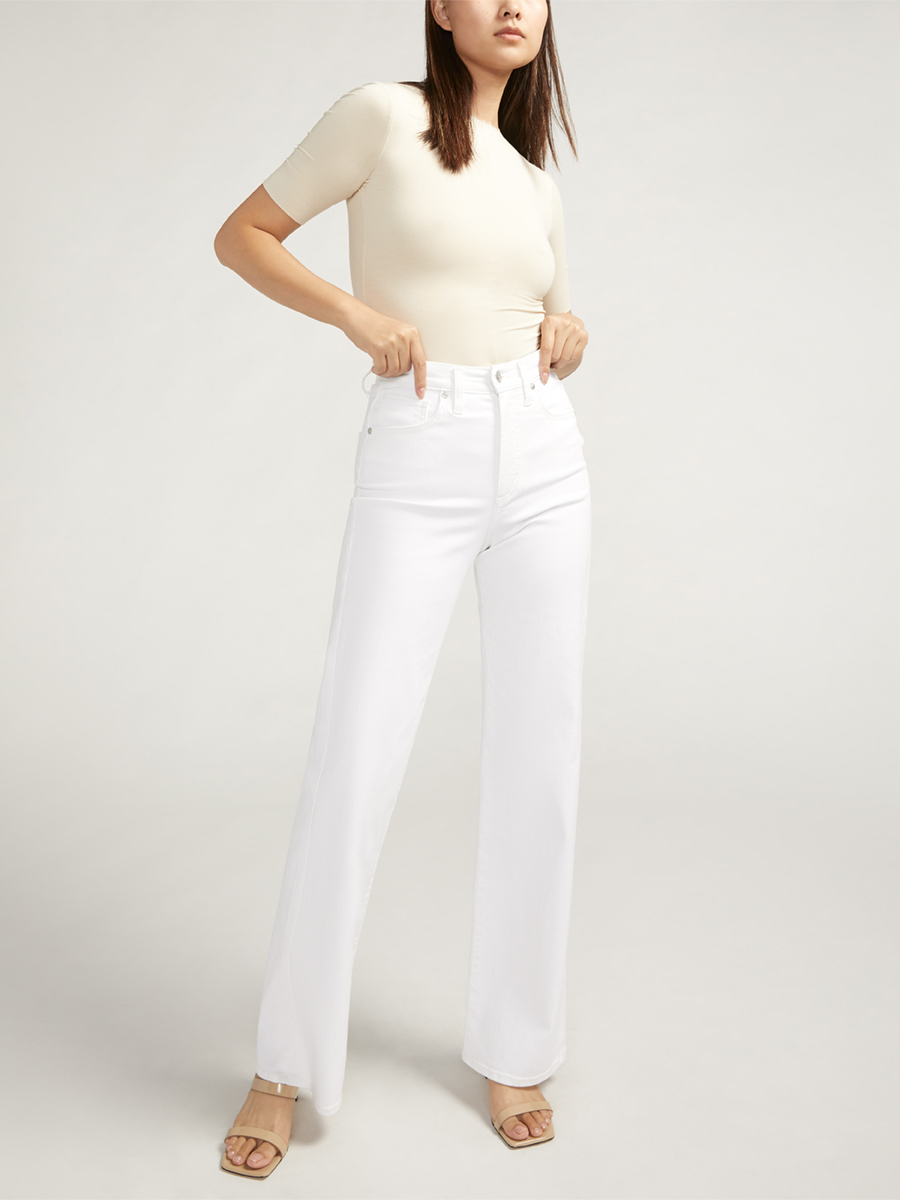 【SCENERITY】Coating white jeans Women's White Washes | Silver Jeans Co.